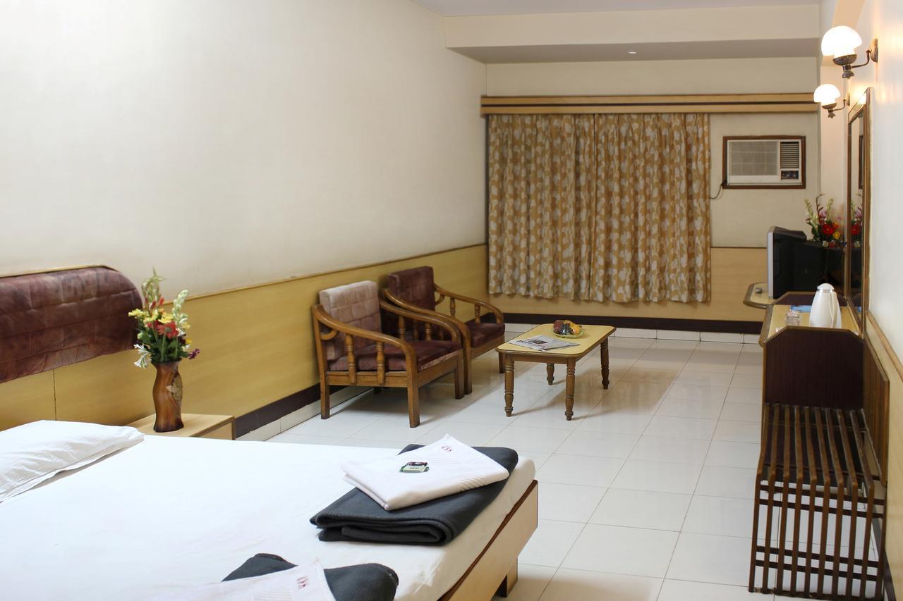 Hotel Kohinoor Plaza Aurangabad  Pokój zdjęcie